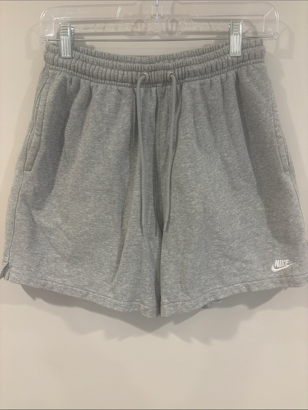 Nike Light Gray Fleece Drawstring Shorts, Men’s size small